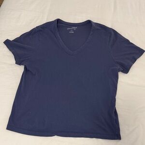 Universal Thread Women's Short Sleeve V-Neck Top - Navy